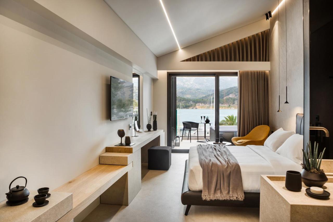 Canale Hotel & Suites Аргостолион Экстерьер фото