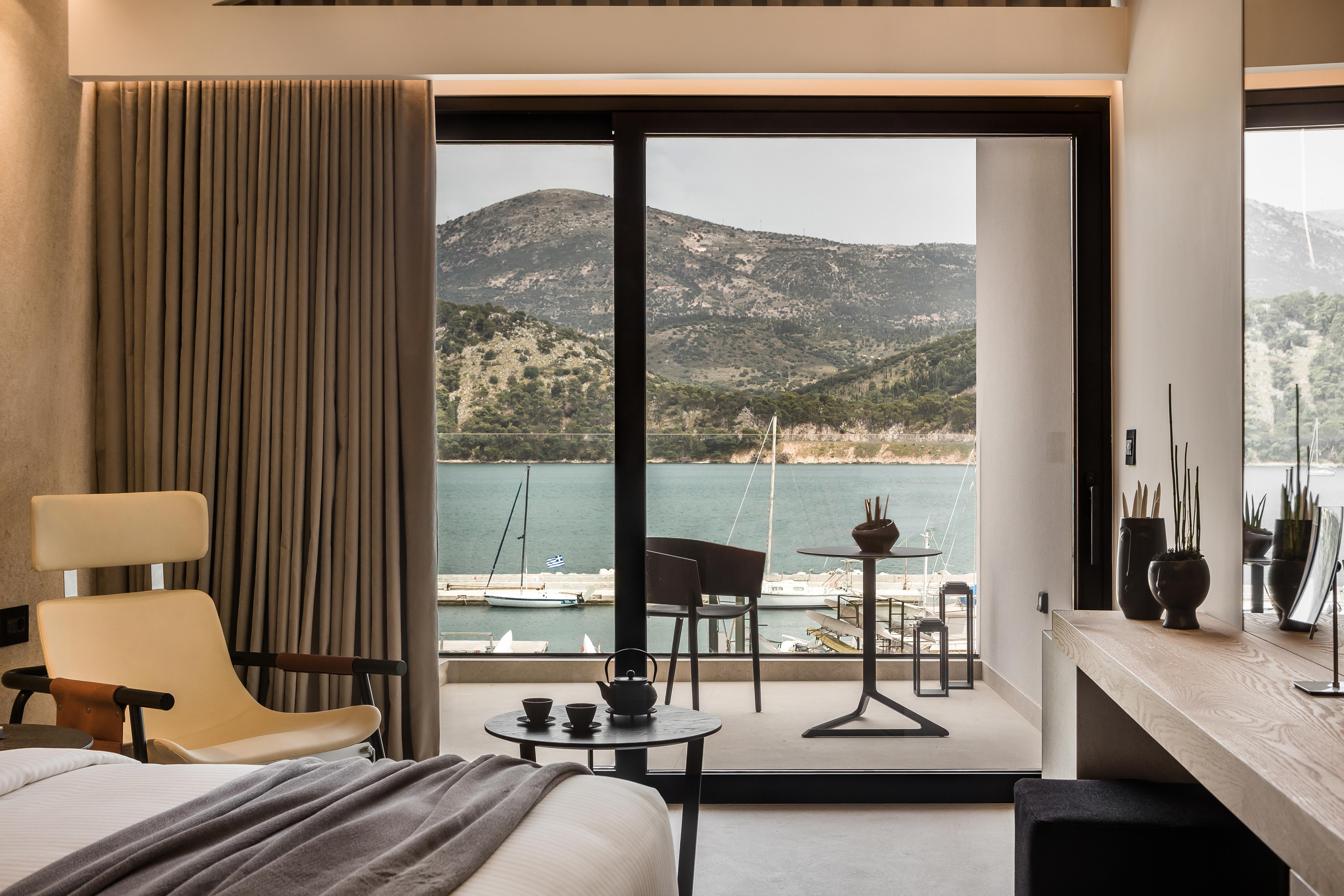 Canale Hotel & Suites Аргостолион Экстерьер фото